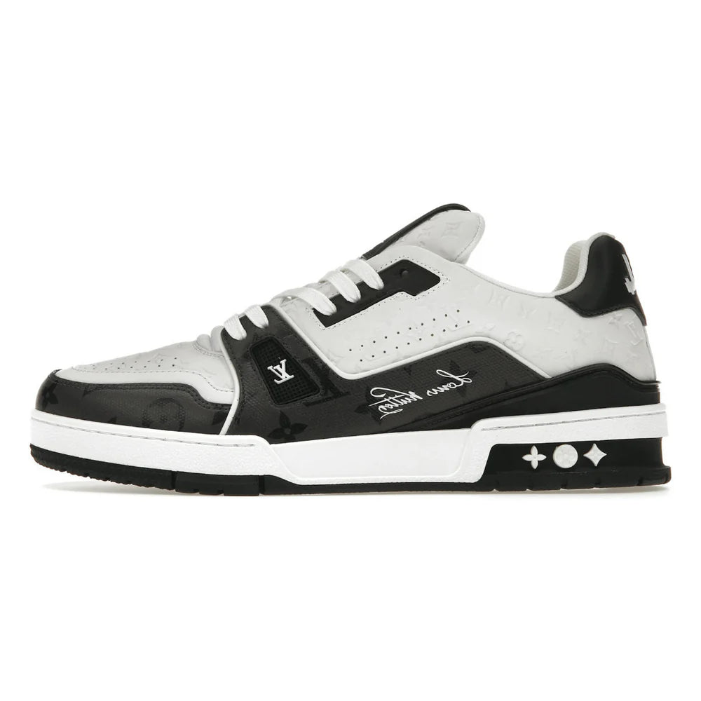 LV MONOGRAM BLACK TRAINER