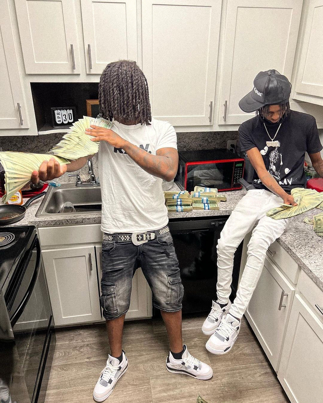 J4 RETRO MILITARY BLACK