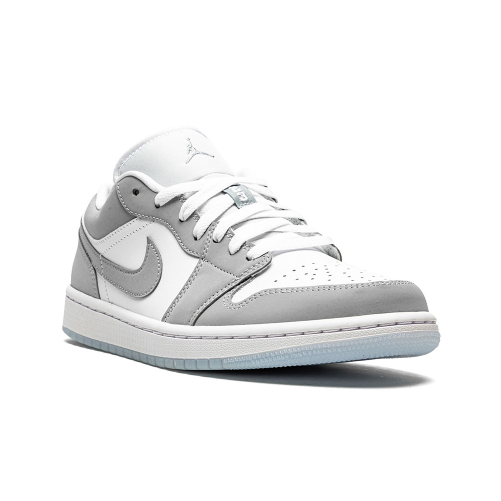 J1 LOW "WOLF GREY”
