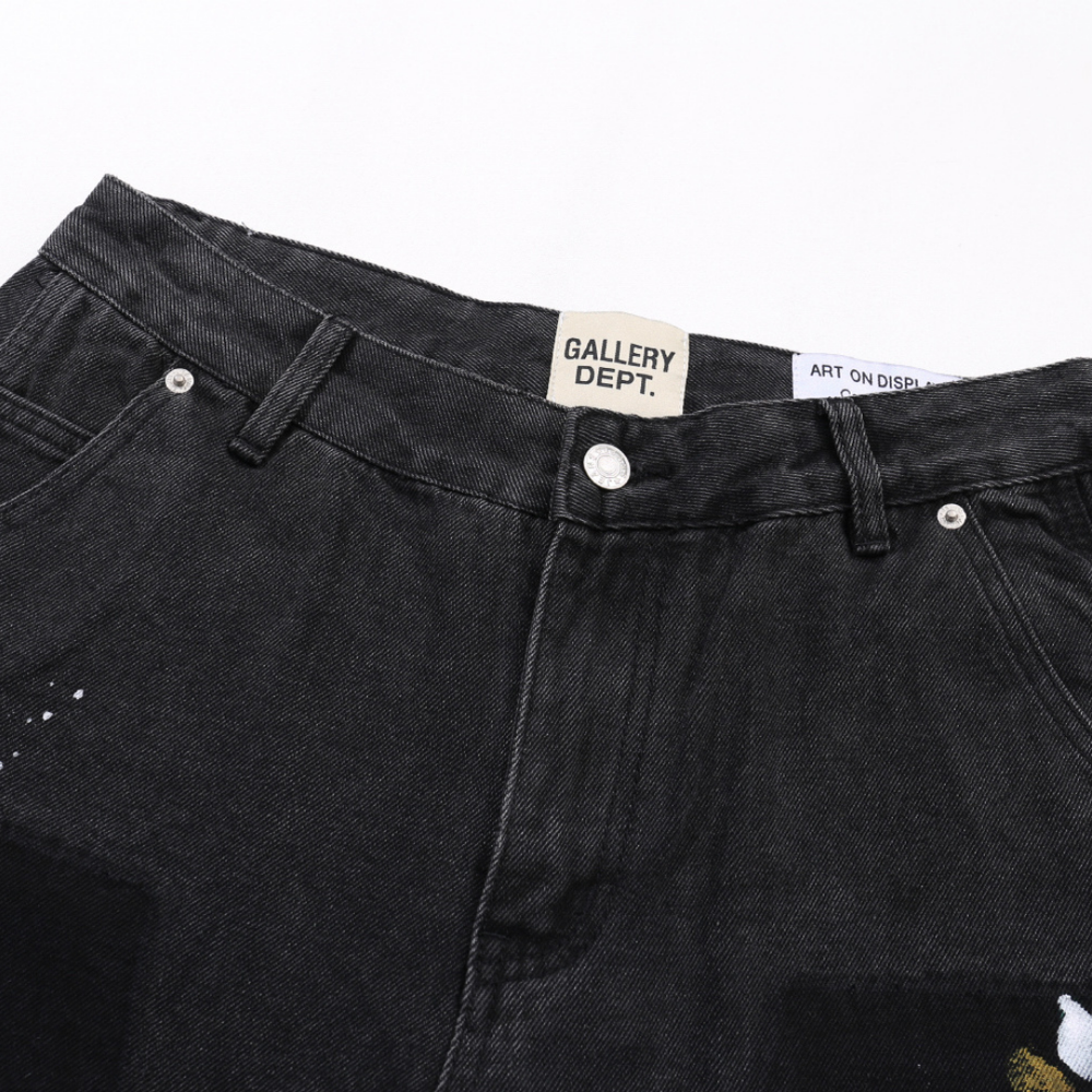 GALLERY FLARED JEANS