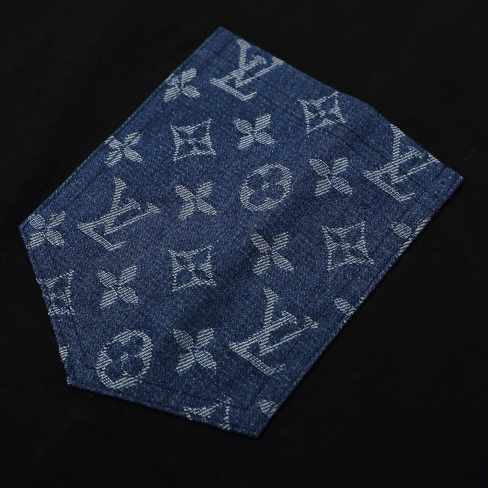 MONOGRAM T-SHIRT