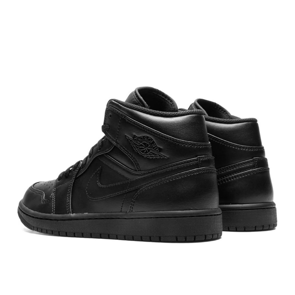 J1 RETRO TRIPLE BLACK