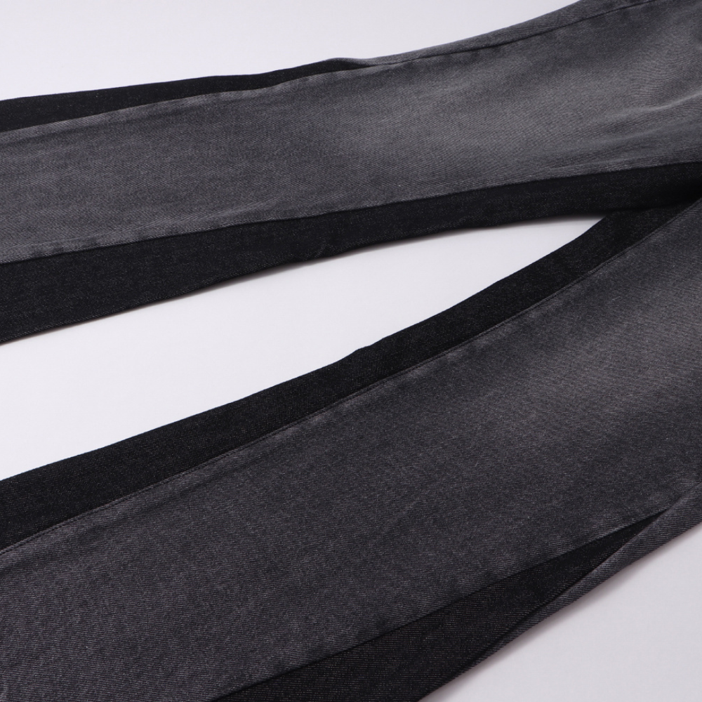 GALLERY FLARED JEANS
