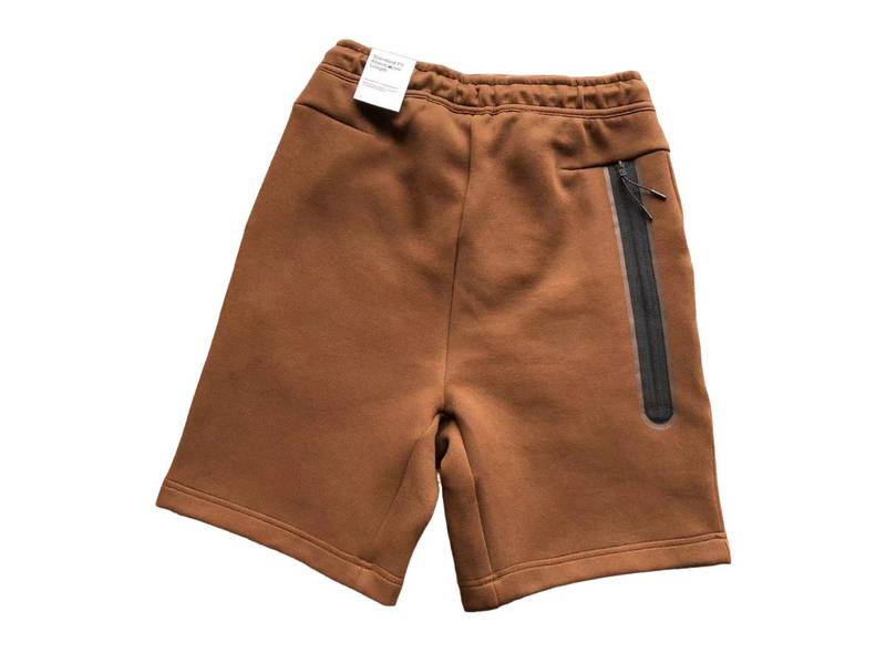 Pantalón Corto Nike Tech Fleece Marrón
