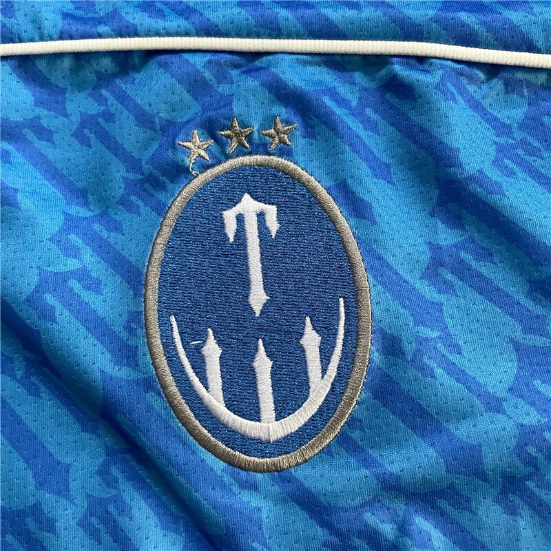 GRADIENT BLUE T-SHIRT